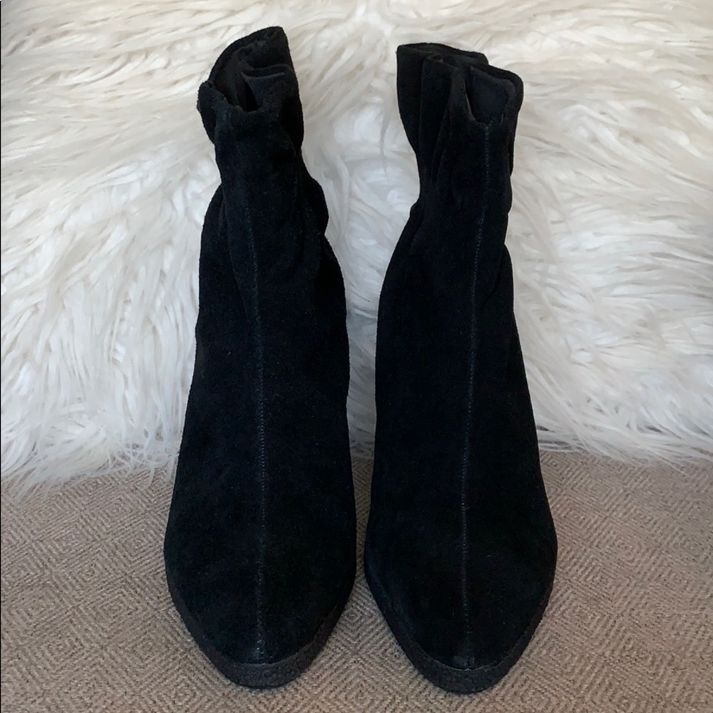 Colin Stuart Suede Ruffle Ankle Booties - Picture 4 of 8